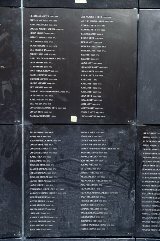 Мемориал жертвам коммунизма «Путь» (Teekond) : фотограф Tiit Blaat (https://m.rus.delfi.ee)