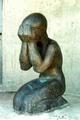 Фотография 3 : Монумент «Маска Скорби» : Скульптура скорбящей : фотограф К. Казаев