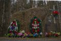 Фотография 4 : Памятник и памятные знаки расстрелянным в Кобыляках в 1937-1940 гг. : фотограф И. Станкевич
