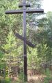 Фотография 3 : Поклонный крест поселку ссыльных , крест на поселковом кладбище и памятник ссыльным литовцам : фотограф http://nkvd.tomsk.ru
