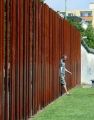  1 :    (Berliner Mauer) :    (www.dw.com)