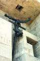 Фотография 2 : Монумент «Маска Скорби» : Неканоническое распятие : фотограф К. Казаев